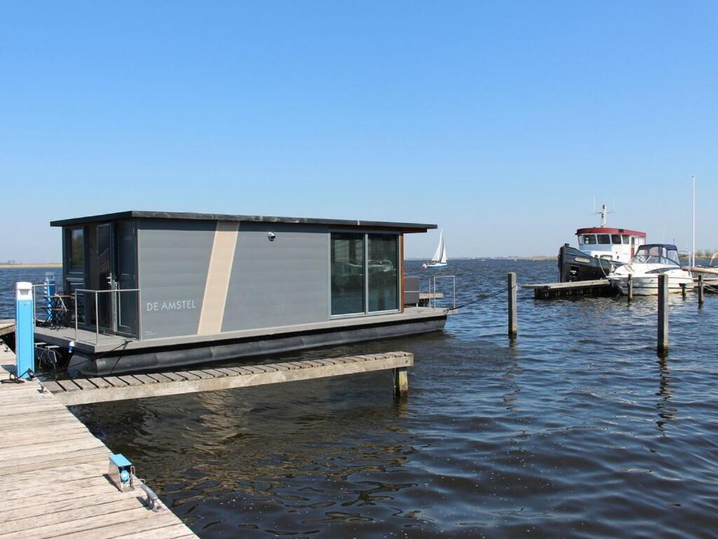 Modern Houseboat With Air Conditioning Located In Marina Uitgeest Εξωτερικό φωτογραφία